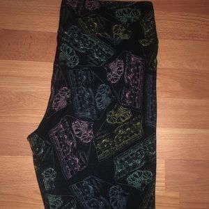 LuLaRoe cake slices leggings